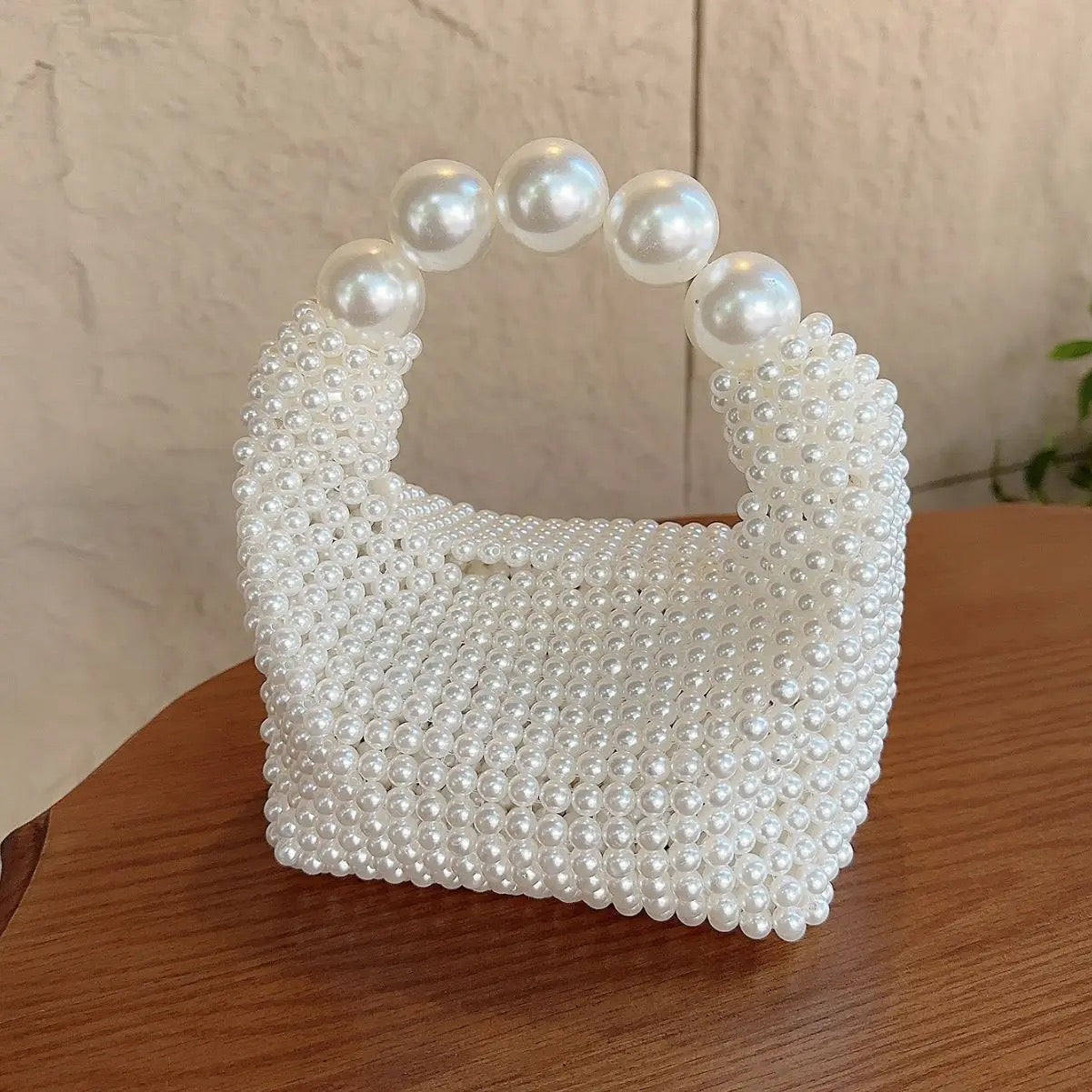 Retro Hollowed Out Fairy Pearl Bag Socialite Handmade Woven Beaded Handbag Vacation Bag - Yembifashion