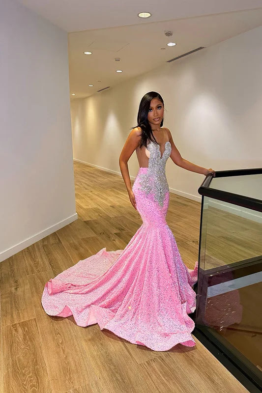 Elegant sequin dress perfect for prom and party, showcasing dazzling sparkle for formal events.