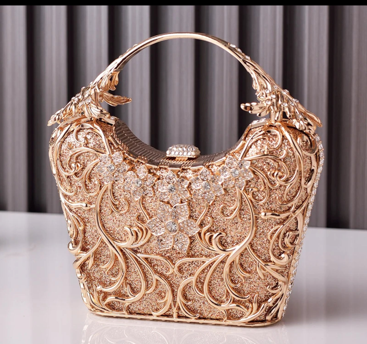 Vintage fashion metal flower luxury clutch delicacy twinkle ladies diamond evening bags - Yembifashion 