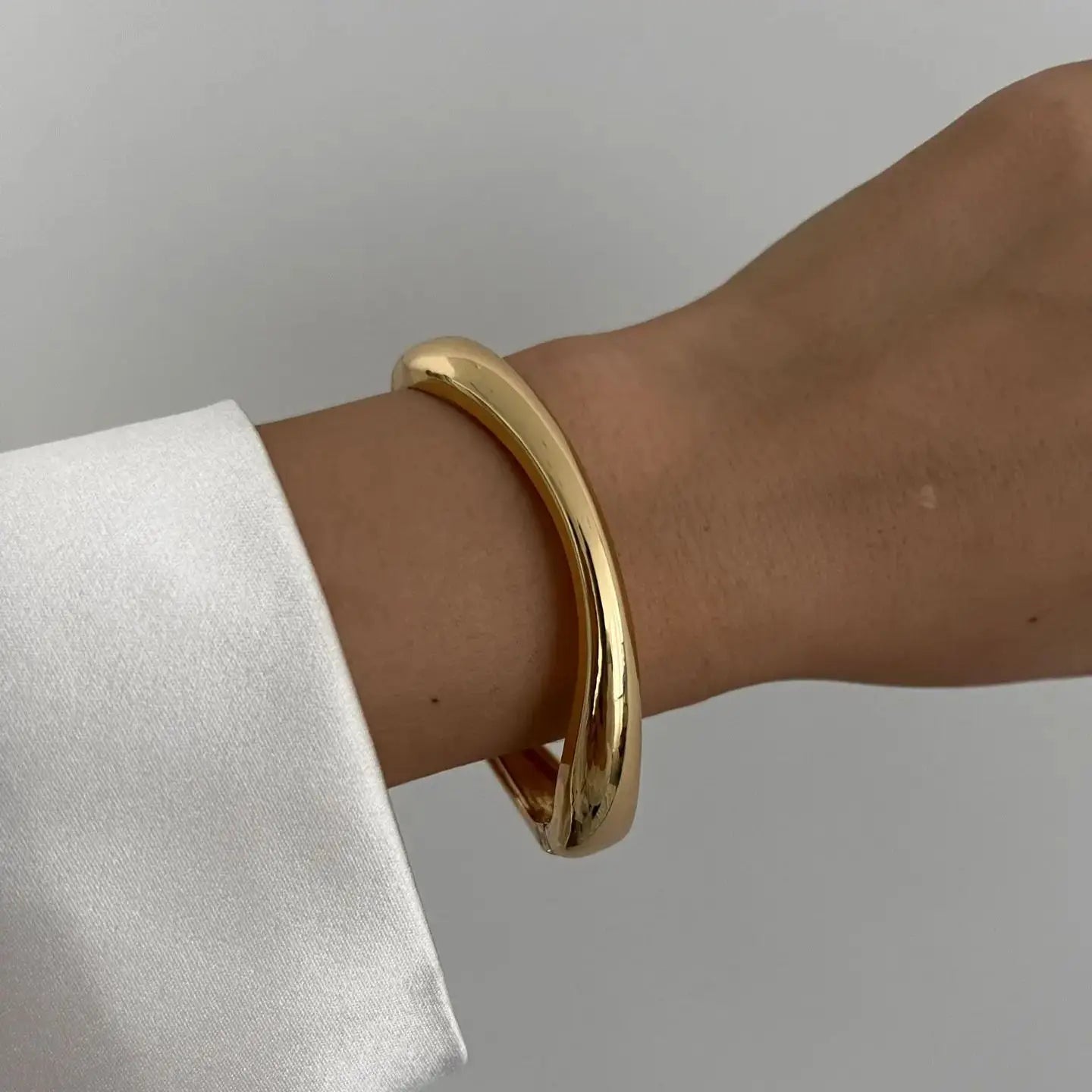 Vintage Hip Hop Metal Cuff Bangles Punk Gold Silver Color Geometric Spring Bangles