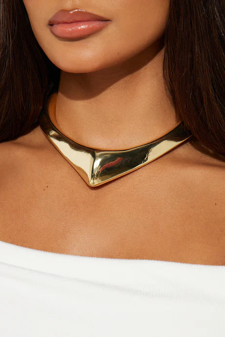 Gold Choker Collar Necklace – Statement Luxury