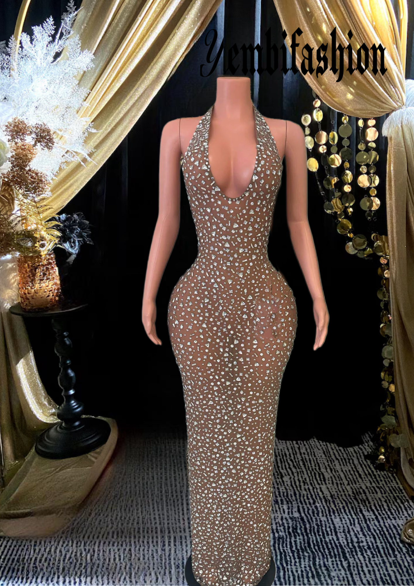 A stunning guest wedding dress featuring a sexy design and sparkling rhinestone details, perfect for formal occasions.