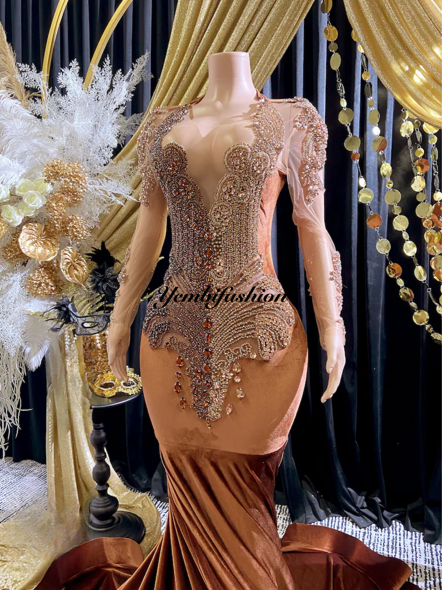 Luxury Brown Rhinestone Appliqué Evening Dress