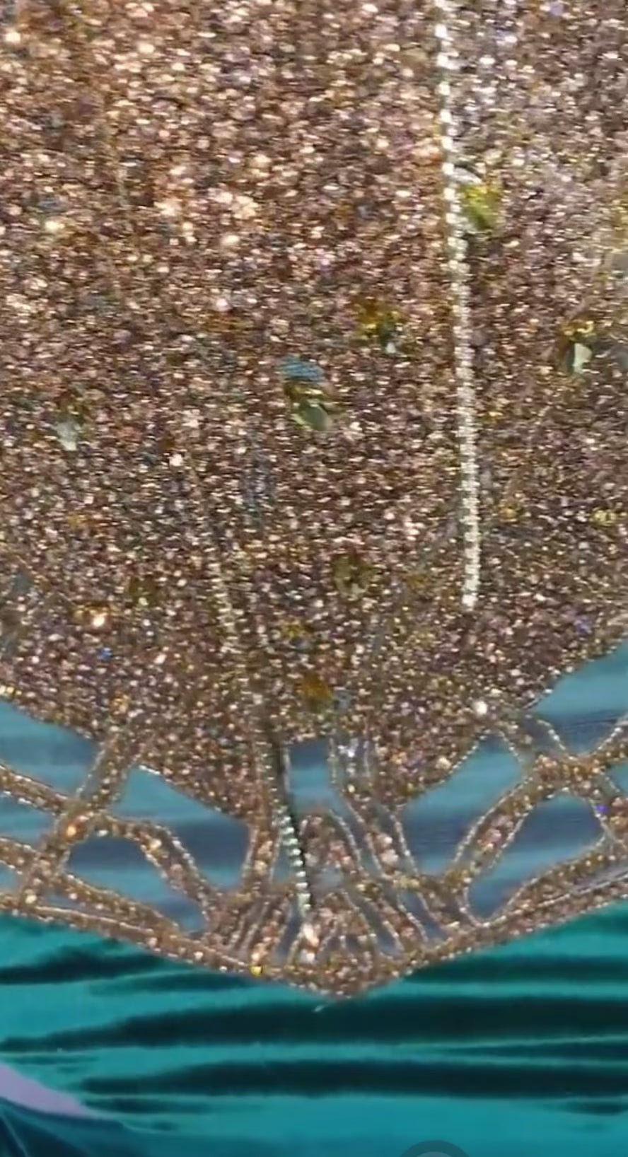 Violeta Embellished Evening Dress in Green with rhinestone detailing for a glamorous look.